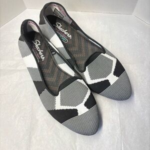 Skechers Women's 9.5 Cleo 2.0 Lady Sherlock Black White Memory Foam Flats